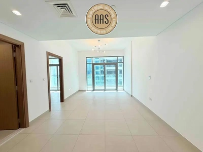 SPACIOUS 1BHK | 75K IN 4 CHEQUE PAYMENTS | FREE PARKING-2