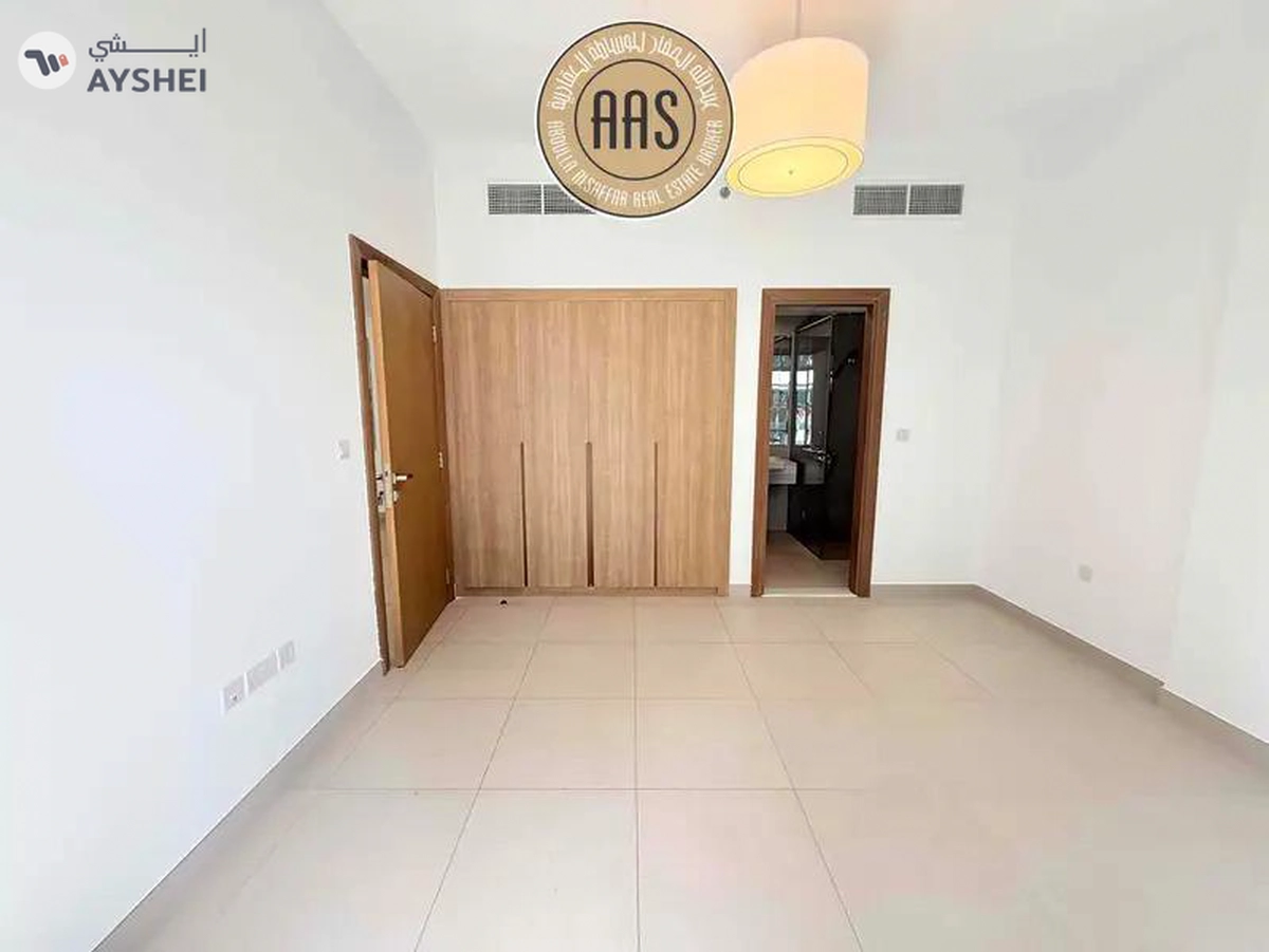 SPACIOUS 1BHK | 75K IN 4 CHEQUE PAYMENTS | FREE PARKING-6-6