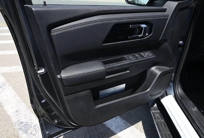 Mitsubishi L200 GLS MITSUBISHI L200 SPORTERO 2.4L DIESEL 2025-8