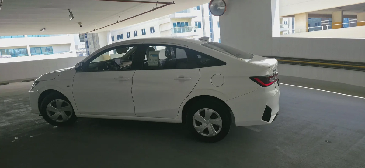 Toyota Yaris GCC Cash, Bank Finance and inhouse finance | Pristine Condition-3-3