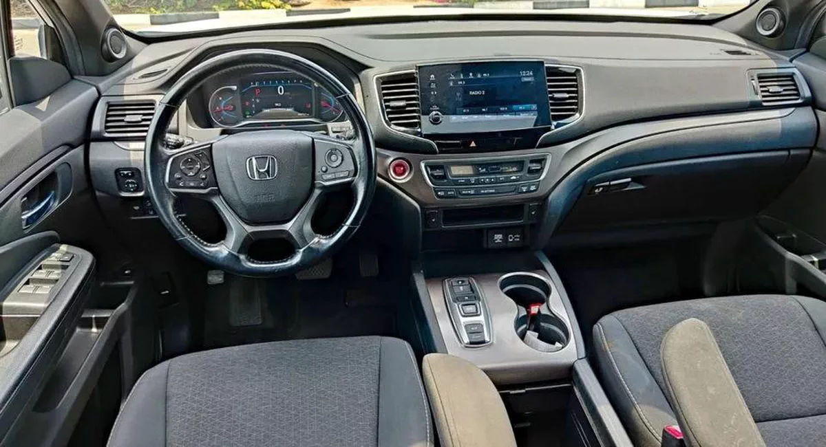 Honda Passport TOURING (NON GCC) V6 3.5L Sport AWD Original paint 2021 Canadian Specs-6-6