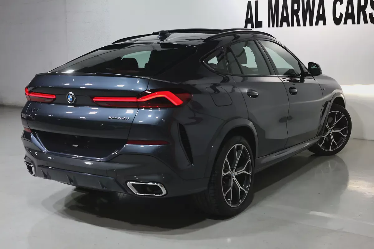 BMW X6 xDrive40i M Sport 2022 | GCC Specs | Pristine Condition-2-2