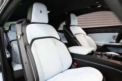 Rolls-Royce Spectre 2024-7
