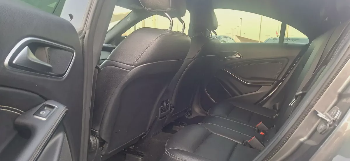 CLA 200 GCC Specs 1.6L V4 in perfect condition-10-10