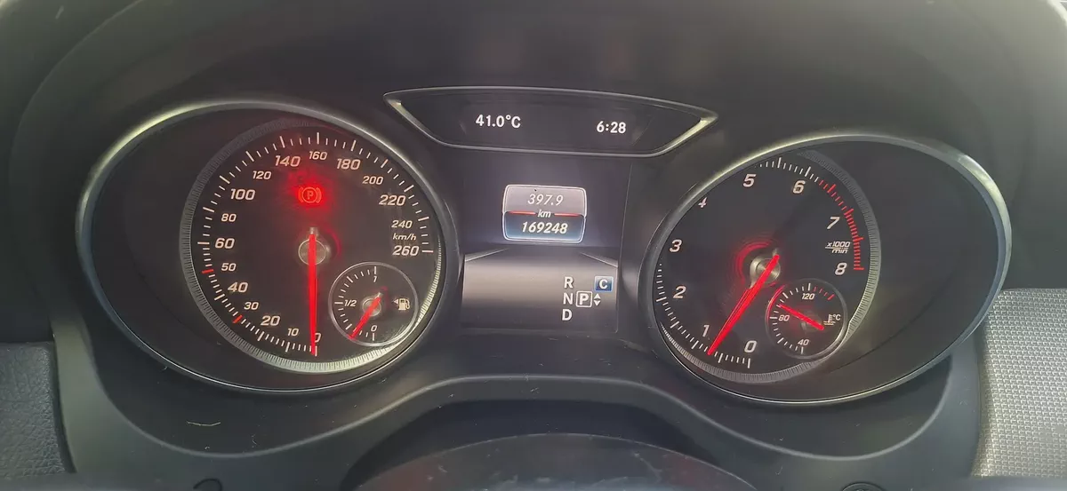 CLA 200 GCC Specs 1.6L V4 in perfect condition-7-7