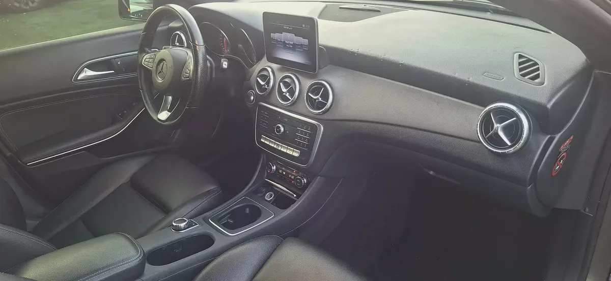 CLA 200 GCC Specs 1.6L V4 in perfect condition-8-8