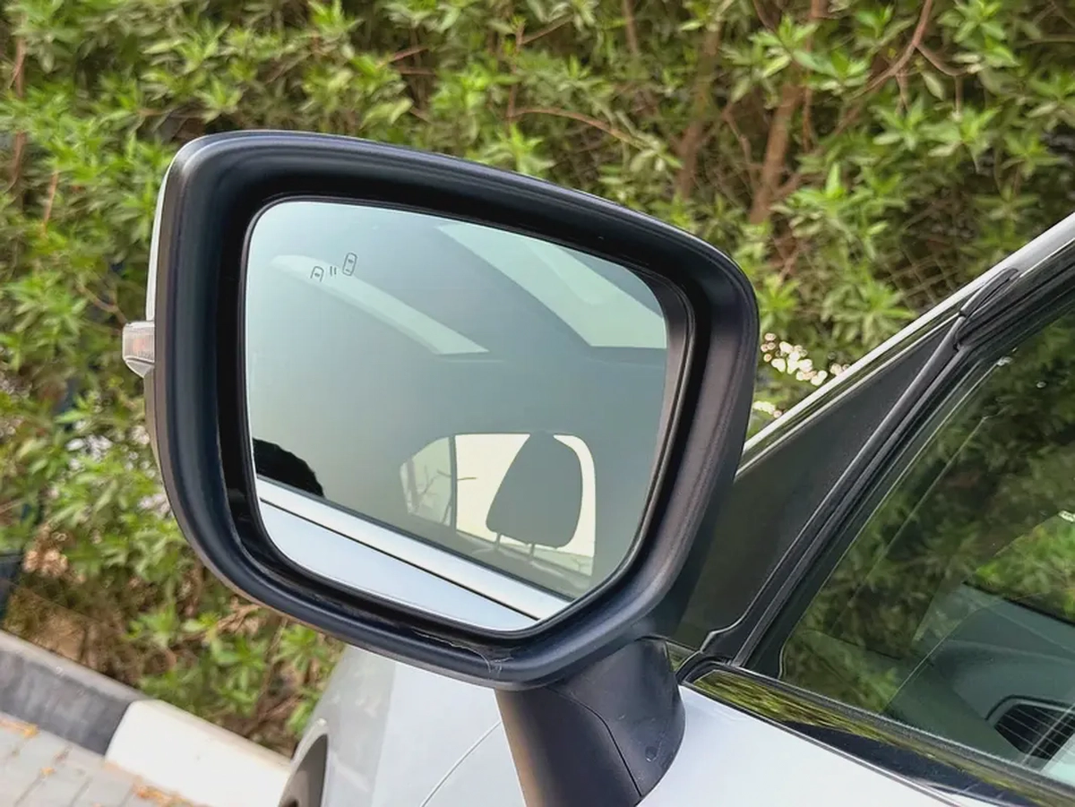 Mitsubishi Eclipse Cross /2025 /Top Line-8-8