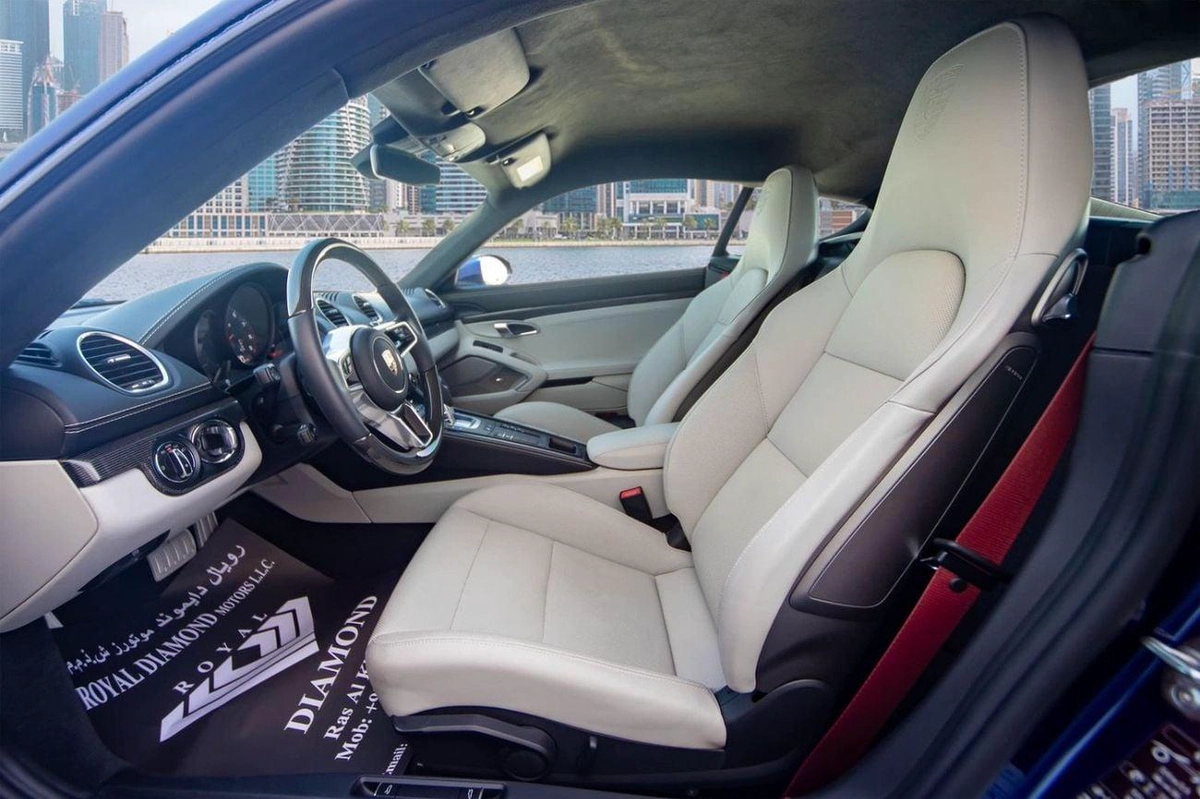 Porsche Cayman GTS | GCC | Under warranty-4-4