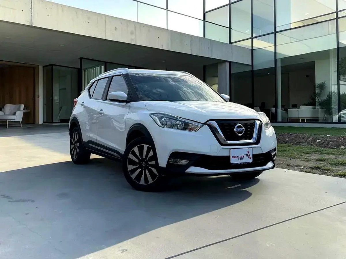 AED 750 P.M | 0% DOWN PAYMENT | NISSAN KICKS | 2018 | GCC SPECS-15-15