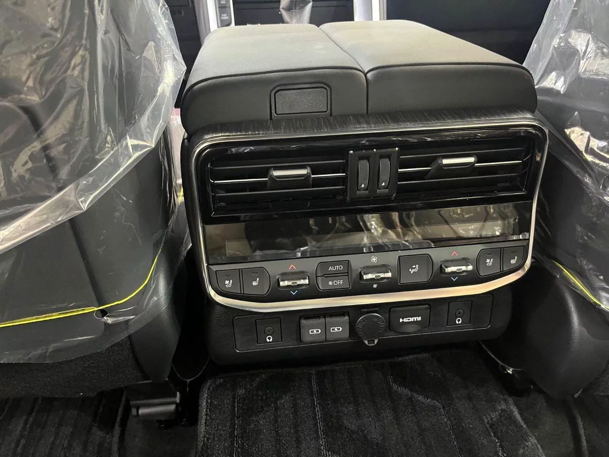 Toyota Land Cruiser VXR-14-0