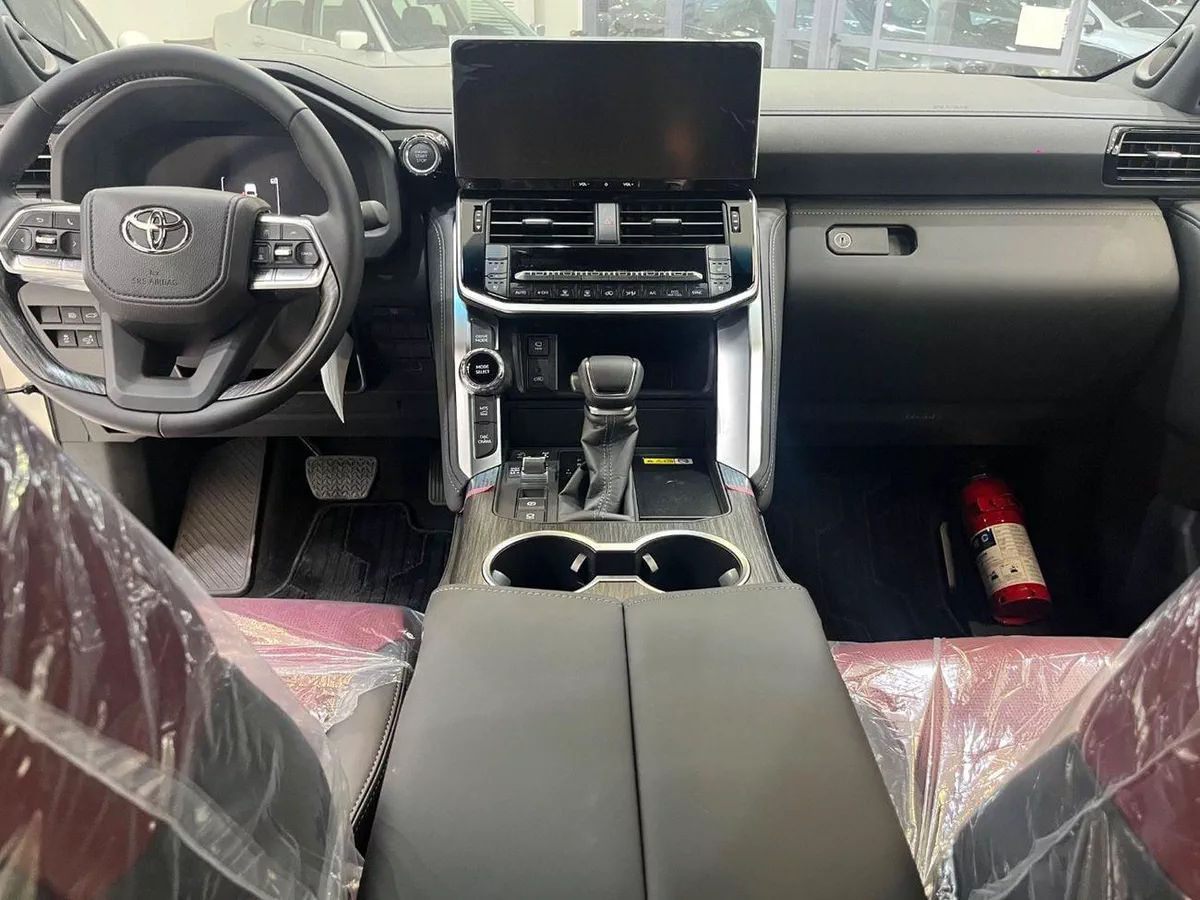 Toyota Land Cruiser VXR-17-0