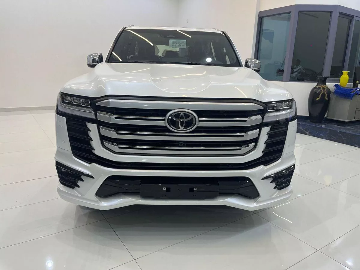 Toyota Land Cruiser VXR-3-0