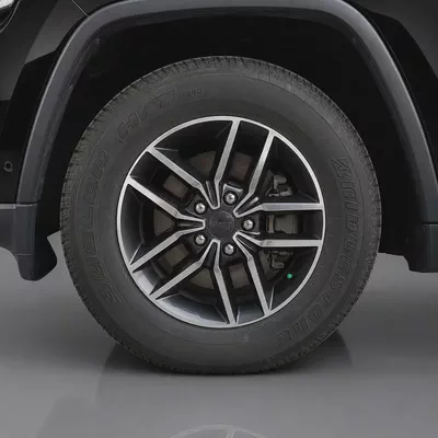 AED 1,340 P.M • 0% Downpayment •  Jeep Grand Cherokee Limited • 1 Year Warranty-5