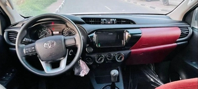 Toyota Hilux PREMIER GL 2.4L Double Cab Utility-3