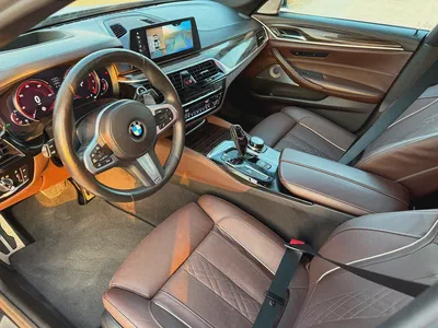 2018 BMW 5-Series 550i Executive GCC Specs-8