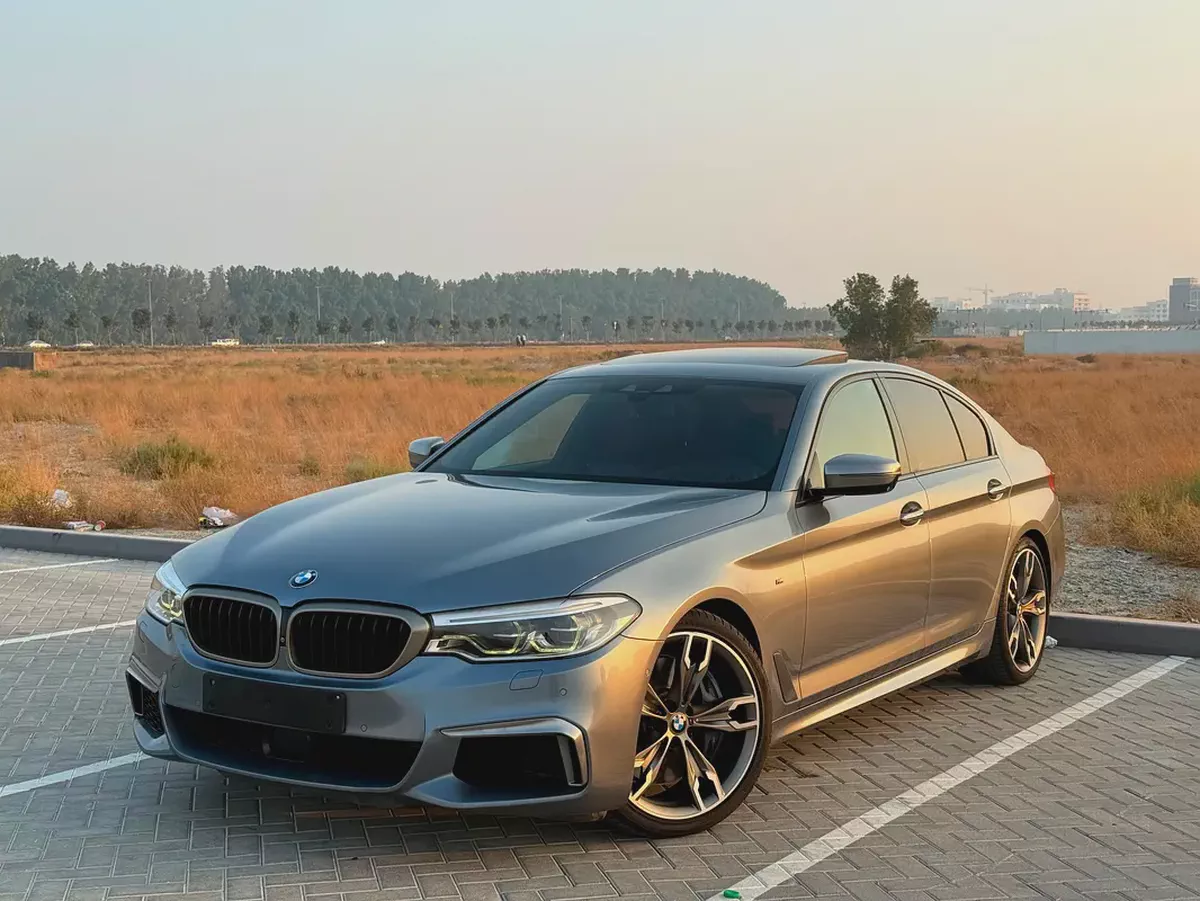 2018 BMW 5-Series 550i Executive GCC Specs