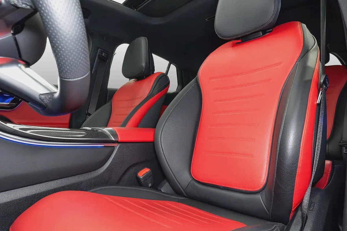 2024 Mercedes-Benz GLC 300 AMG 4MATIC Coupe | GCC Specs | Brand New-11-11