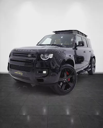 DEFENDER 110 S P300 - V4 - WITH PREMIUM ACCESSORIES IN PERFECT CONDITION-0