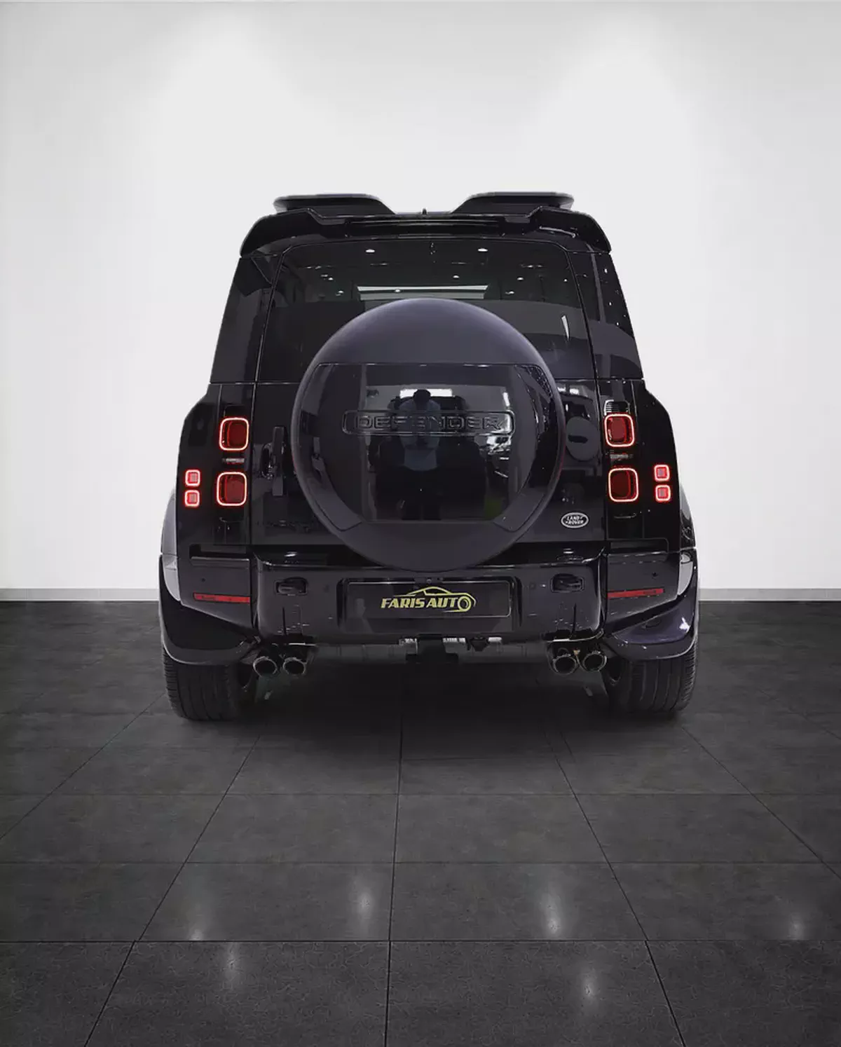 DEFENDER 110 S P300 - V4 - WITH PREMIUM ACCESSORIES IN PERFECT CONDITION-2-2