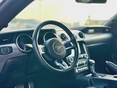 2022 Ford Mustang Ecoboost-3