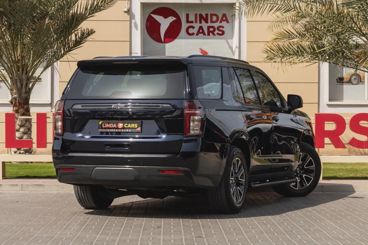 Chevrolet Tahoe-18-18