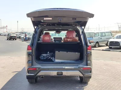 Lexus LX600 VIP LEXUS LX 600 VIP 3.5L-5