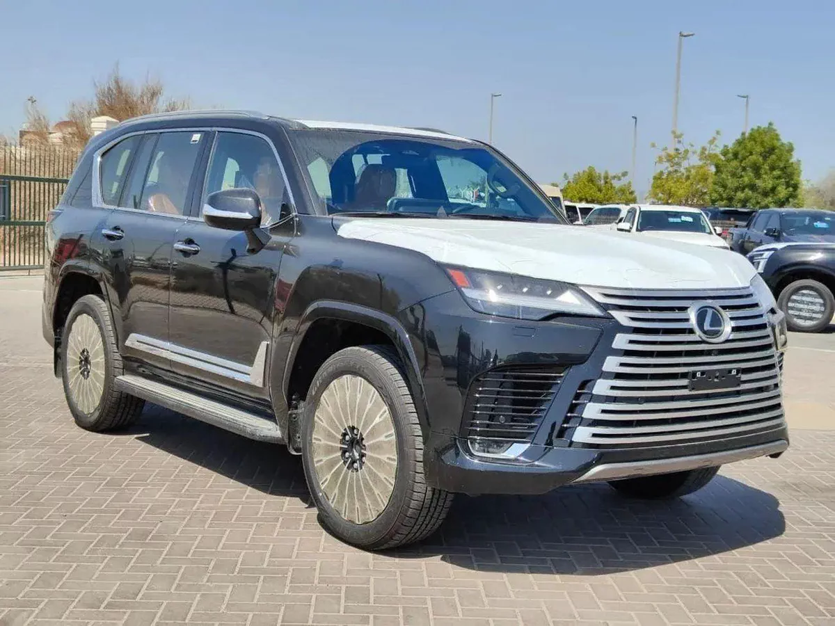 Lexus LX600 VIP LEXUS LX 600 VIP 3.5L-2-0