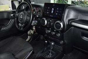 Jeep Wrangler Sport ( 2017 Model ) in Beige Color GCC Specs
