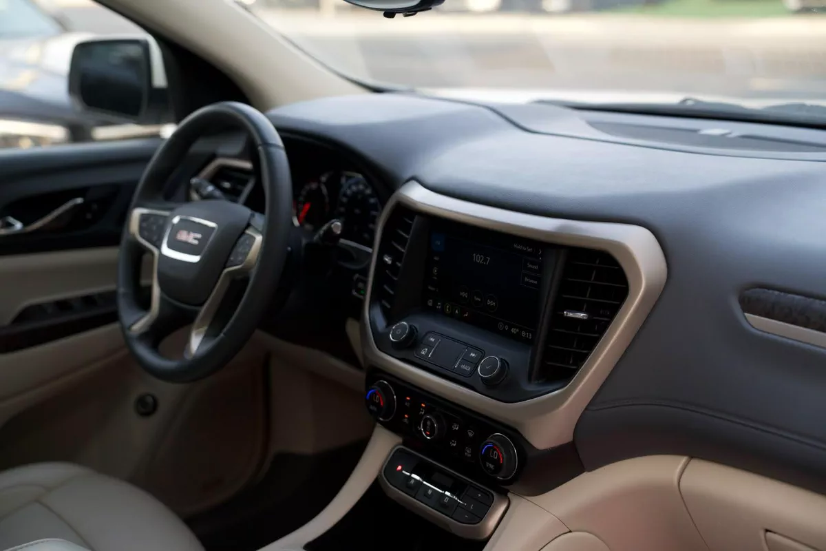 GMC ACADIA DENALI - 2023-7-7