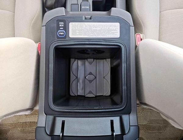 Toyota Prado GXR / 4.0L PETROL / SUNROOF / COOL BOX / DVD+CAMERA / AUTO AC / (CODE # PSR40GXRU)