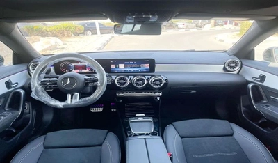 Mercedes-Benz CLA 200 1.3L COUPE -4CYL 165HP GARGASH-14