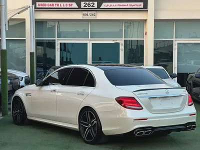 MERCEDES BENZ AMG E63 KOREAN 2018
Perfect Condition
5 buttons Full option
Full Carbon Fiber-2