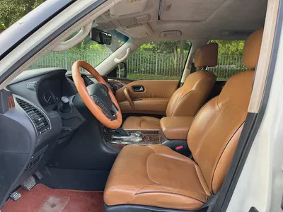 Nissan Patrol 2018 LE Titanium | GCC Specs | Low Mileage | Pristine Condition-9