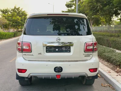 Nissan Patrol 2018 LE Titanium | GCC Specs | Low Mileage | Pristine Condition-4