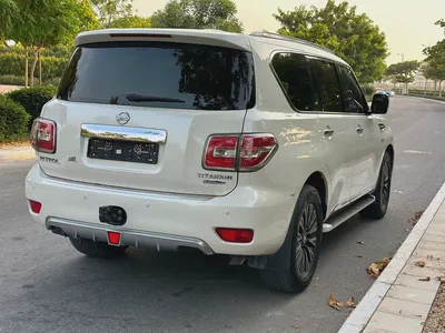 Nissan Patrol 2018 LE Titanium | GCC Specs | Low Mileage | Pristine Condition-5