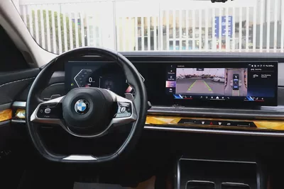 BMW 7 Series 735i Full Option - 2025 GCC - Original Paint-6
