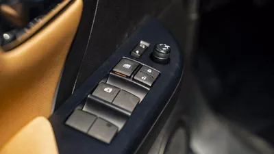 Toyota Fortuner GX2 FORTUNER 2.7L BLACK-15