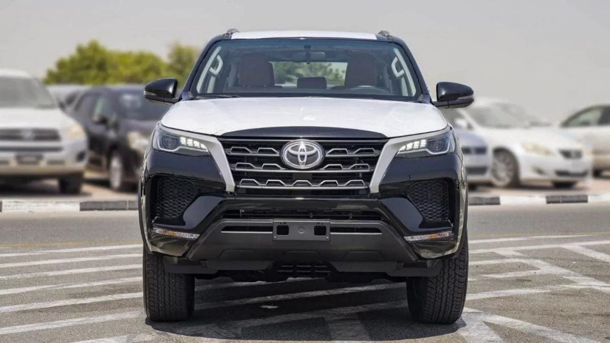 Toyota Fortuner GX2 FORTUNER 2.7L BLACK-2-0