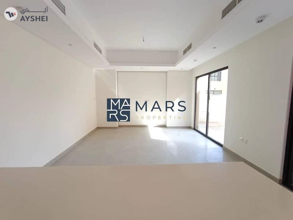 Luxurious brand new 3 bedroom villa available in sustainable city for rent just 130k