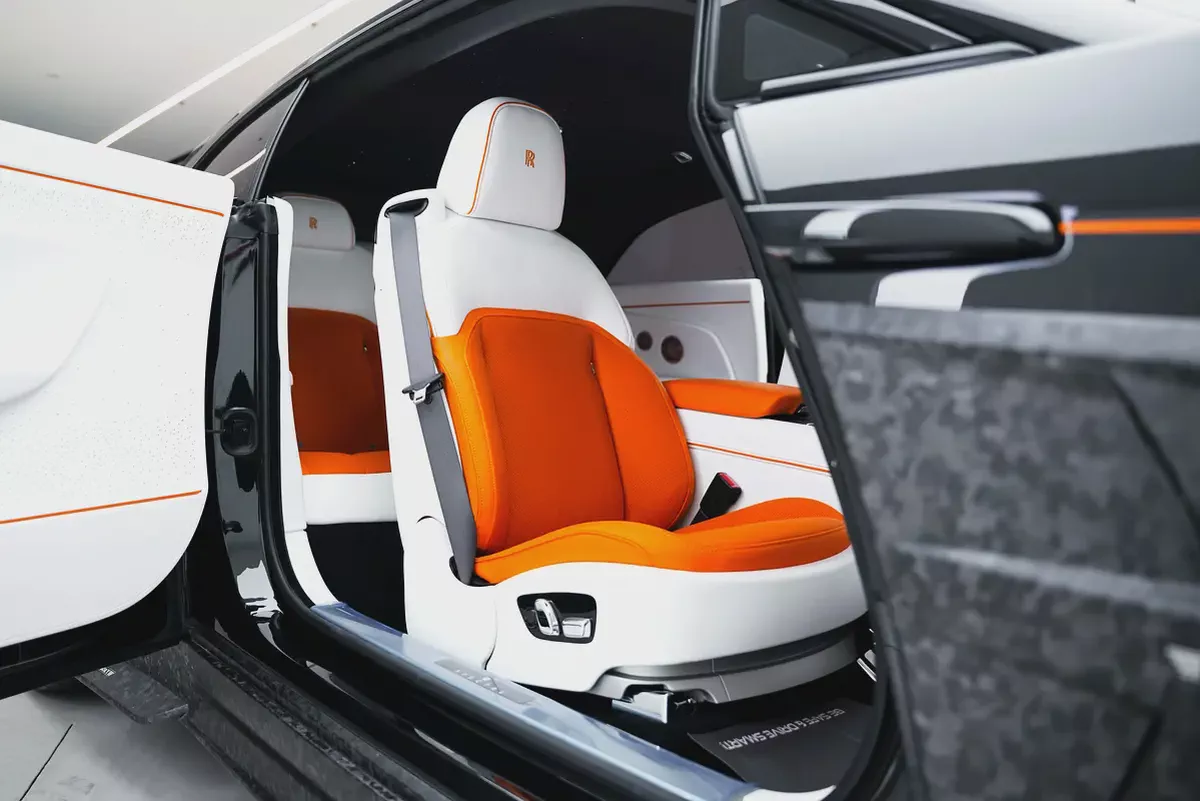 2024 ROLLS-ROYCE SPECTRE MANSORY KIT WITH WARRANTY AND SERVICE CONTRACT| U226383-11-11