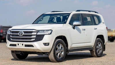 Toyota Land Cruiser VX LC300 VX 4.0P AT MY2024 – WHITE-2