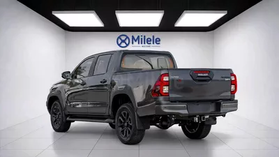 Toyota Hilux ADVENTURE | 2-YEAR WARRANTY + SERVICE AVAILABLE | IN-HOUSE FINANCING | 0% DOWNPAYMENT (BANK)-5