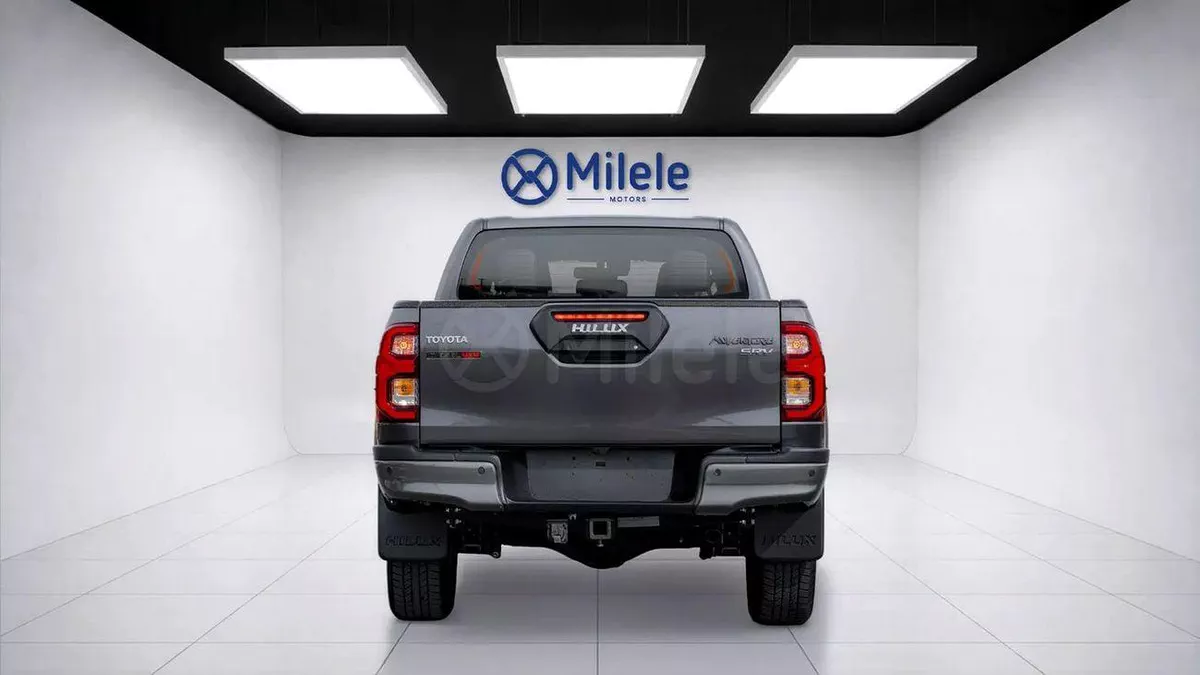 Toyota Hilux ADVENTURE | 2-YEAR WARRANTY + SERVICE AVAILABLE | IN-HOUSE FINANCING | 0% DOWNPAYMENT (BANK)-6-0