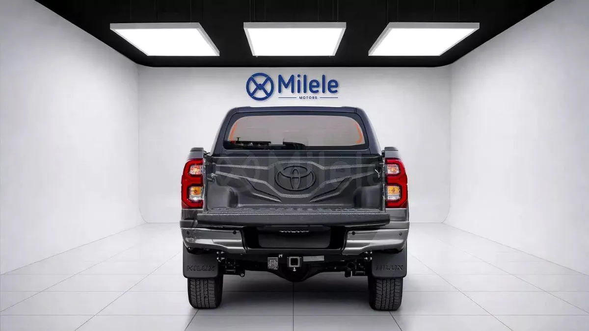 Toyota Hilux ADVENTURE | 2-YEAR WARRANTY + SERVICE AVAILABLE | IN-HOUSE FINANCING | 0% DOWNPAYMENT (BANK)-7-0