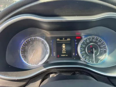 Chrysler 200 200C 2015 - American Specs - GCC Resale-12
