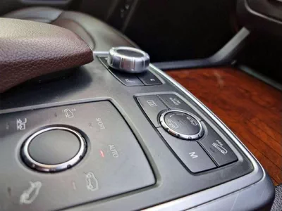 Mercedes Benz GL500 STANDARD 4 MATIC V8 4.7L - FULL OPTION - GCC SPECIFICATION - EXCELLENT CONDITION-9