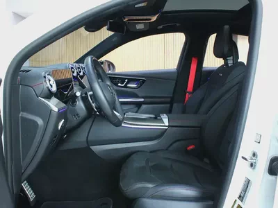 2025 Mercedes-Benz GLC 43 AMG - with warranty-9