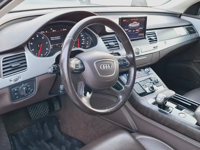 Audi A8-14
