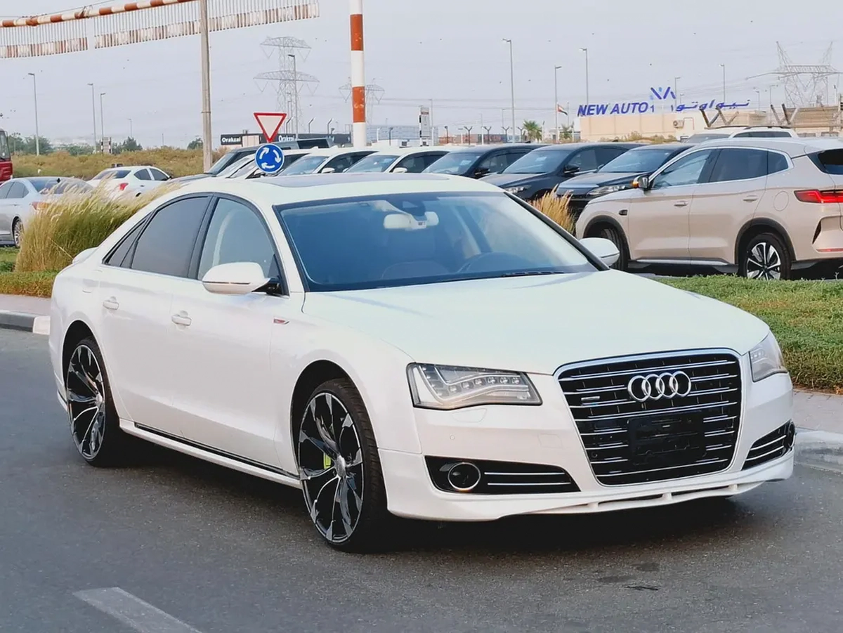 Audi A8-3-3
