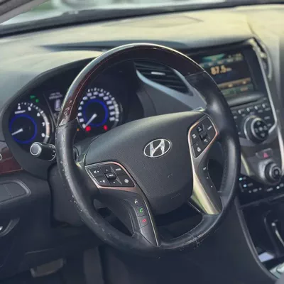 2012 Hyundai Azera GLS - Korean Specs - Pristine Condition-10